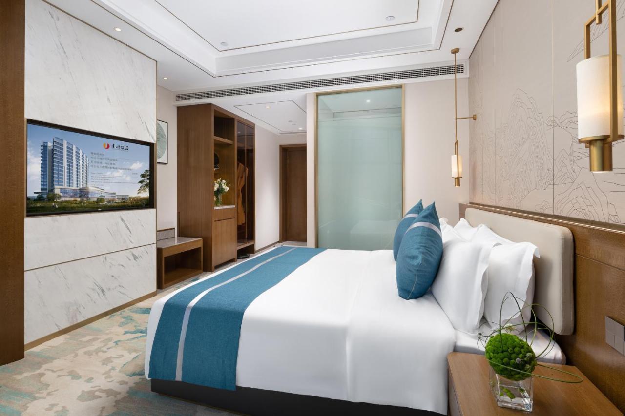 Luzhou Jianguo Hotel Bagian luar foto